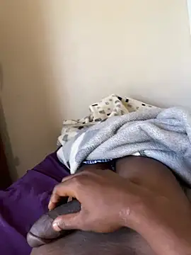 Snapshot of GangsterCouple-Aimy-Jonny chatting on March 18, 2026, 7:00 am GangsterCouple-Aimy-Jonny online show from March 18, 2026, 7:00 am