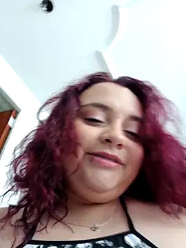 Snapshot of CURVY-HORNY chatting on April 16, 2026, 8:42 pm CURVY-HORNY online show from April 16, 2026, 8:42 pm