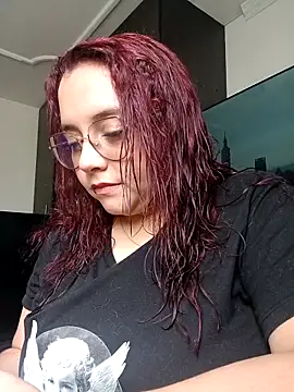 Snapshot of CURVY-HORNY chatting on April 19, 2026, 5:36 pm CURVY-HORNY online show from April 19, 2026, 5:36 pm