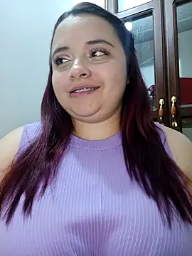Snapshot of CURVY-HORNY chatting on May 10, 2026, 11:17 pm CURVY-HORNY online show from May 10, 2026, 11:17 pm