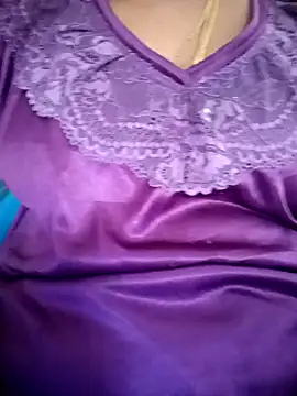 Snapshot of Cute-chinny chatting on January 5, 2025, 5:51 am Cute-chinny online show from January 5, 2025, 5:51 am