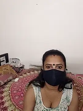 Snapshot of Cute-manisha chatting on April 13, 2026, 1:15 pm Cute-manisha online show from April 13, 2026, 1:15 pm