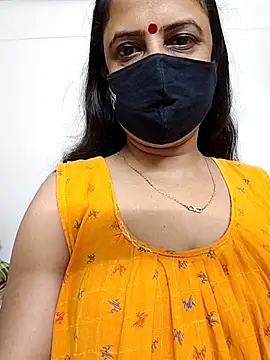 Snapshot of Cute-manisha chatting on May 4, 2026, 2:48 am Cute-manisha online show from May 4, 2026, 2:48 am