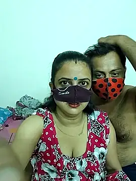 Snapshot of Cute-manisha chatting on May 21, 2026, 1:25 am Cute-manisha online show from May 21, 2026, 1:25 am