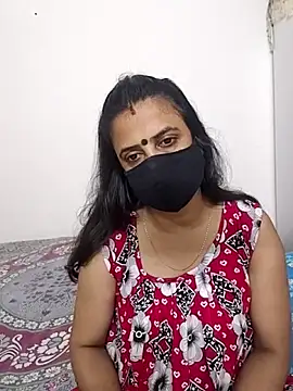 Cute-manisha online show from April 4, 2026, 3:35 am