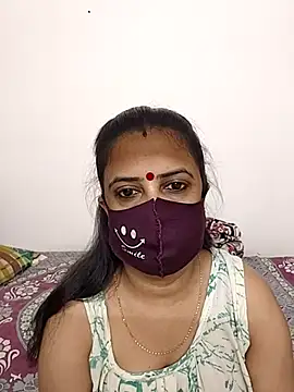 Snapshot of Cute-manisha chatting on April 26, 2026, 1:47 am Cute-manisha online show from April 26, 2026, 1:47 am