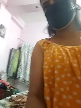 Snapshot of Cute-manisha chatting on January 6, 2026, 3:10 am Cute-manisha online show from January 6, 2026, 3:10 am