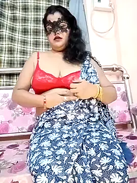 hottbabycam online show from June 26, 2026, 2:45 pm