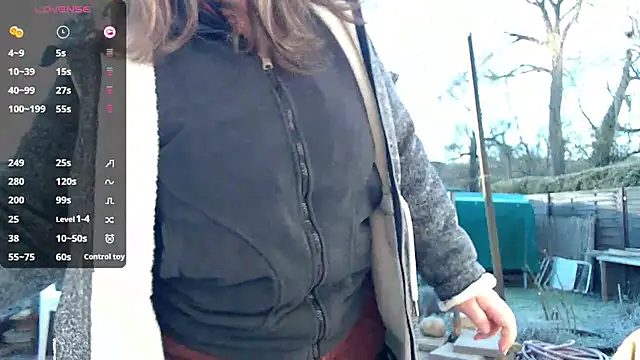 Snapshot of KasiaPrivat chatting on March 6, 2025, 6:41 am KasiaPrivat online show from March 6, 2025, 6:41 am