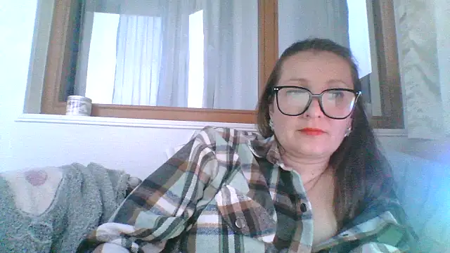 Snapshot of Yulia777 chatting on April 21, 2026, 3:29 pm Yulia777 online show from April 21, 2026, 3:29 pm