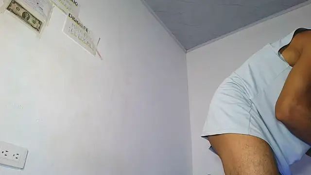 Snapshot of maximo_vega_newv chatting on March 14, 2026, 7:53 pm maximo vega newv online show from March 14, 2026, 7:53 pm