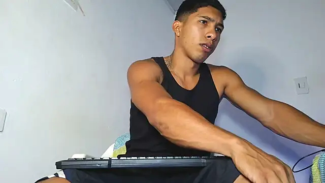 Snapshot of maximo_vega_newv chatting on March 13, 2026, 8:58 pm maximo vega newv online show from March 13, 2026, 8:58 pm