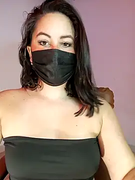 Aiunii1 online show from November 9, 2025, 12:42 pm