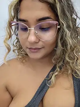 BrendaGirs online show from June 13, 2026, 2:42 am