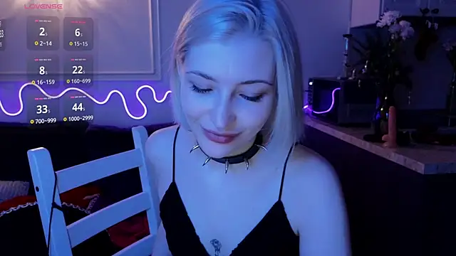 Snapshot of alexa_novak chatting on December 28, 2024, 1:39 am alexa novak online show from December 28, 2024, 1:39 am