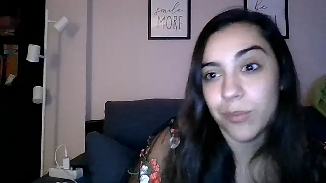 Ursumi1 online show from November 10, 2025, 9:09 pm