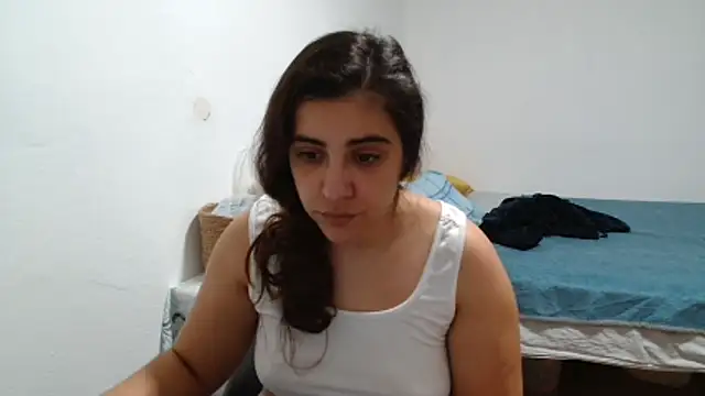 Ursumi1 online show from March 12, 2026, 3:49 pm