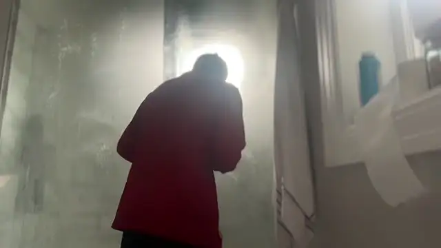 69woodinson online show from December 18, 2025, 1:15 pm