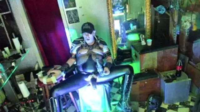 Snapshot of BULGEDEMON chatting on March 17, 2026, 4:37 am BULGEDEMON online show from March 17, 2026, 4:37 am