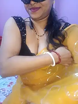 Sexy Mona Bhabhi online show from February 5, 2026, 6:26 pm