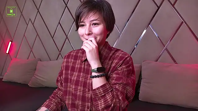 Snapshot of Ishtar_Divine chatting on November 9, 2025, 10:52 am Ishtar Divine online show from November 9, 2025, 10:52 am