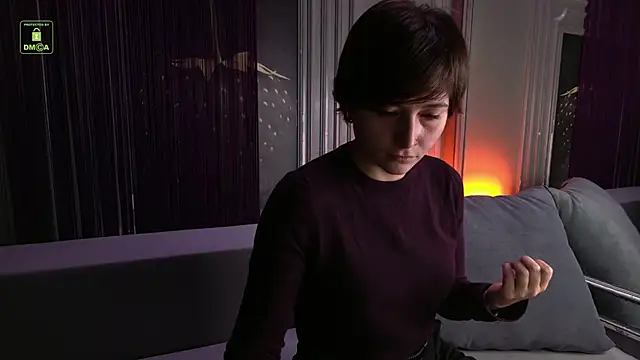 Snapshot of Ishtar_Divine chatting on November 14, 2025, 10:41 am Ishtar Divine online show from November 14, 2025, 10:41 am