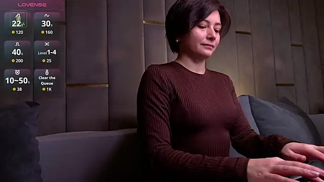 Snapshot of Ishtar_Divine chatting on November 29, 2025, 10:26 am Ishtar Divine online show from November 29, 2025, 10:26 am