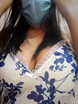 Snapshot of dalienR chatting on February 1, 2025, 3:19 am dalienR online show from February 1, 2025, 3:19 am