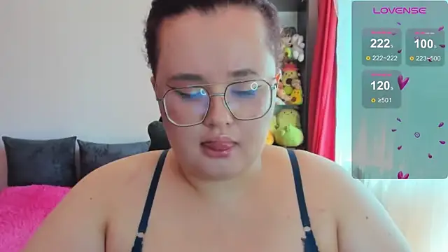 Snapshot of Jessica_Joy chatting on July 7, 2026, 6:27 am Jessica Joy online show from July 7, 2026, 6:27 am