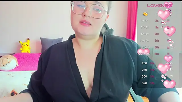 Snapshot of Jessica_Joy chatting on June 22, 2026, 6:43 am Jessica Joy online show from June 22, 2026, 6:43 am