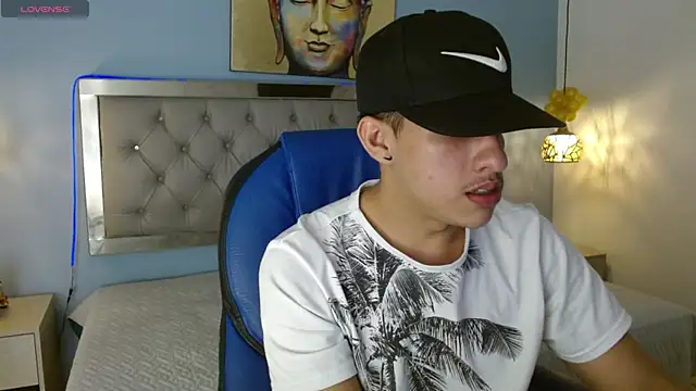 Snapshot of Jheidertwink chatting on February 7, 2025, 3:34 am Jheidertwink online show from February 7, 2025, 3:34 am