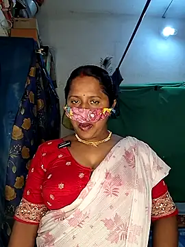 Snapshot of Real_Desi_Couple chatting on July 24, 2026, 4:47 pm Real Desi Couple online show from July 24, 2026, 4:47 pm