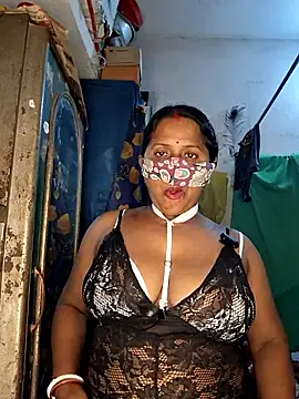 Snapshot of Real_Desi_Couple chatting on July 26, 2026, 4:58 pm Real Desi Couple online show from July 26, 2026, 4:58 pm