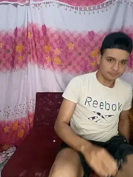 Snapshot of DanielaySeba chatting on January 21, 2025, 5:16 am DanielaySeba online show from January 21, 2025, 5:16 am