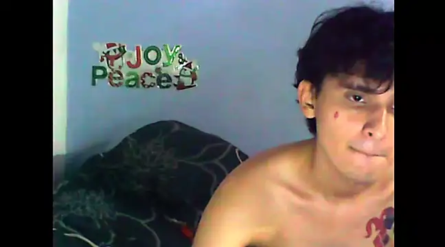 Snapshot of Charley_quin chatting on December 30, 2024, 2:31 am Charley quin online show from December 30, 2024, 2:31 am