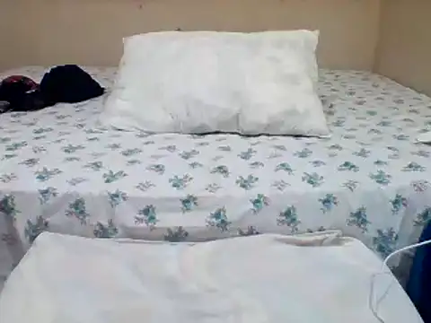 Snapshot of spicy_loulou chatting on January 6, 2025, 11:19 pm spicy loulou online show from January 6, 2025, 11:19 pm