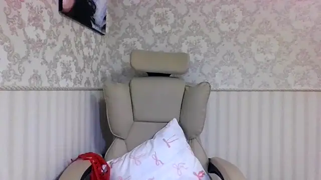 Snapshot of jennifer838 chatting on November 2, 2025, 6:24 pm jennifer838 online show from November 2, 2025, 6:24 pm