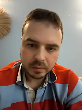 Snapshot of CuteMan33 chatting on January 10, 2026, 1:45 am CuteMan33 online show from January 10, 2026, 1:45 am