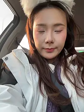 Snapshot of ChuChu1991 chatting on December 15, 2025, 7:58 am ChuChu1991 online show from December 15, 2025, 7:58 am