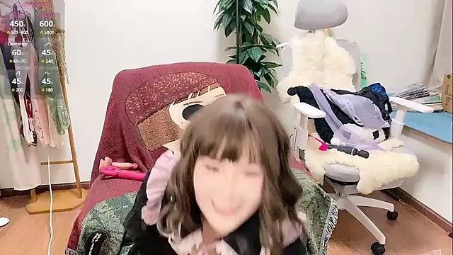 ChuChu1991 online show from January 14, 2025, 1:17 pm