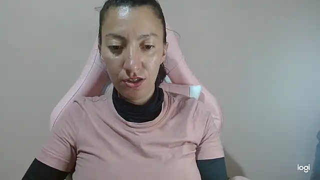 Snapshot of kaybabyhot chatting on February 23, 2026, 3:23 pm kaybabyhot online show from February 23, 2026, 3:23 pm