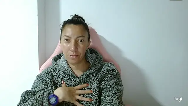 Snapshot of kaybabyhot chatting on September 29, 2025, 3:39 pm kaybabyhot online show from September 29, 2025, 3:39 pm