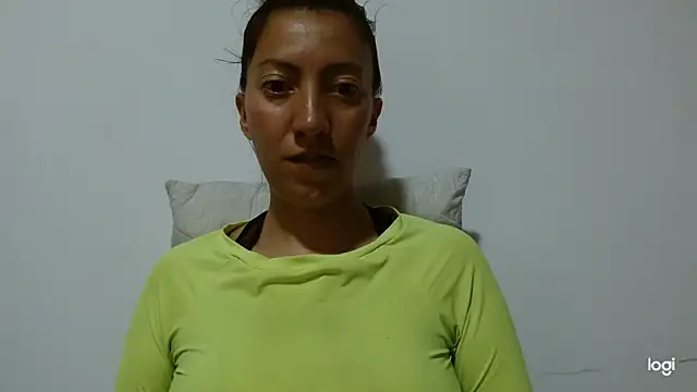 Snapshot of kaybabyhot chatting on November 16, 2025, 8:24 pm kaybabyhot online show from November 16, 2025, 8:24 pm