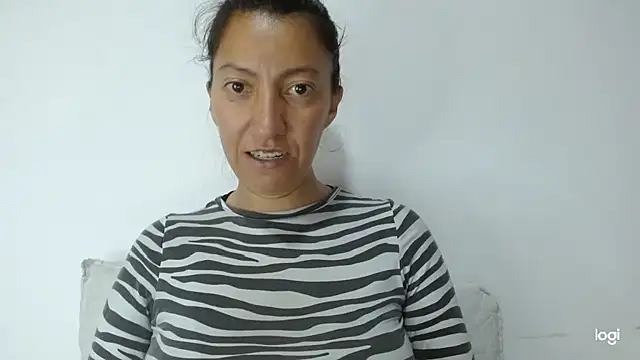 Snapshot of kaybabyhot chatting on November 29, 2025, 5:35 pm kaybabyhot online show from November 29, 2025, 5:35 pm