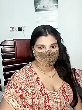 Hot-Angel  online show from May 3, 2026, 2:31 pm