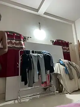 Onlyjishan online show from September 18, 2025, 11:46 am