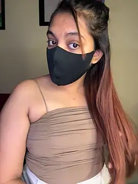 Snapshot of Olivia3 chatting on November 11, 2025, 3:29 pm Olivia3 online show from November 11, 2025, 3:29 pm