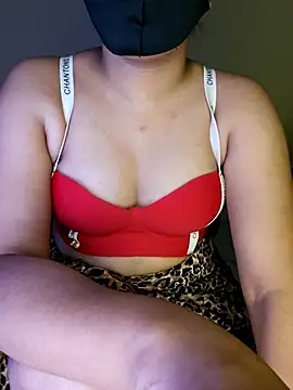 Snapshot of Olivia3 chatting on November 2, 2025, 1:49 pm Olivia3 online show from November 2, 2025, 1:49 pm