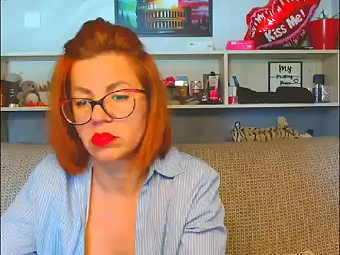 Snapshot of Natali3855 chatting on July 4, 2026, 10:32 am Natali3855 online show from July 4, 2026, 10:32 am