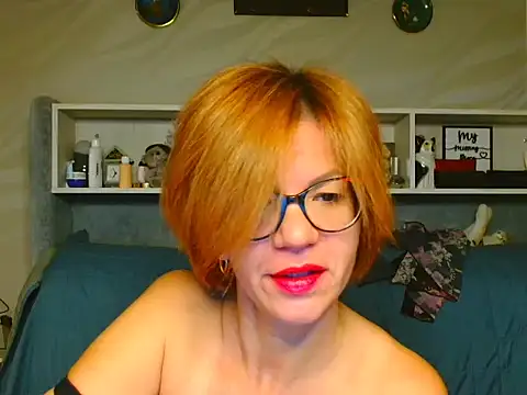 Natali3855 online show from October 17, 2025, 3:54 am